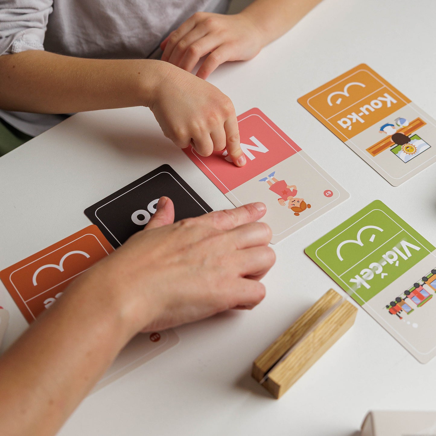 Žvatlačky I. – Od slabik k prvním slovům